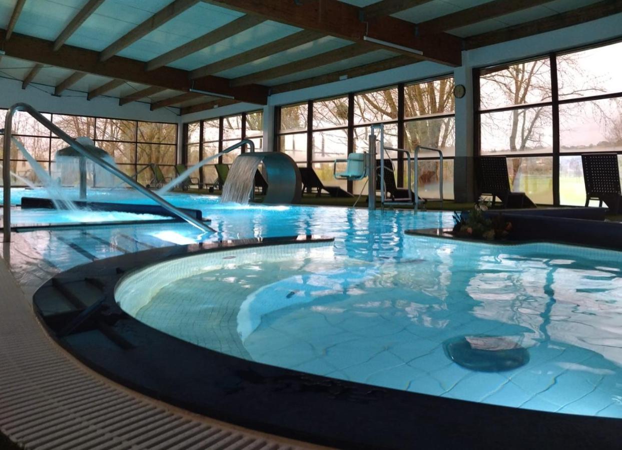 Oca Palacio De La Llorea Hotel & Spa 데바 외부 사진